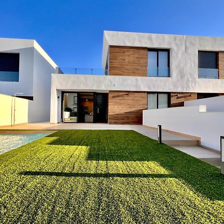 La Masion De Tout Seasonal Rental El Campello Esterno foto