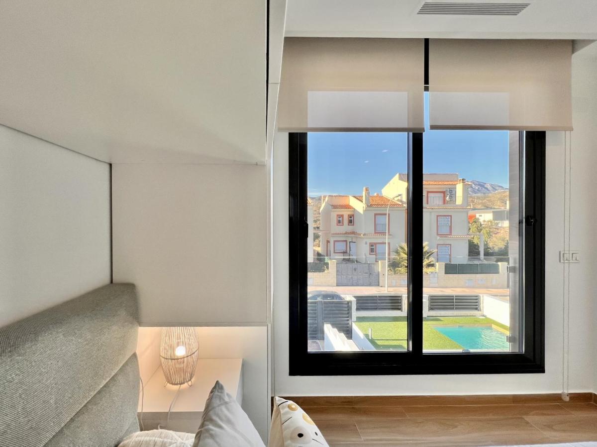 La Masion De Tout Seasonal Rental El Campello Esterno foto