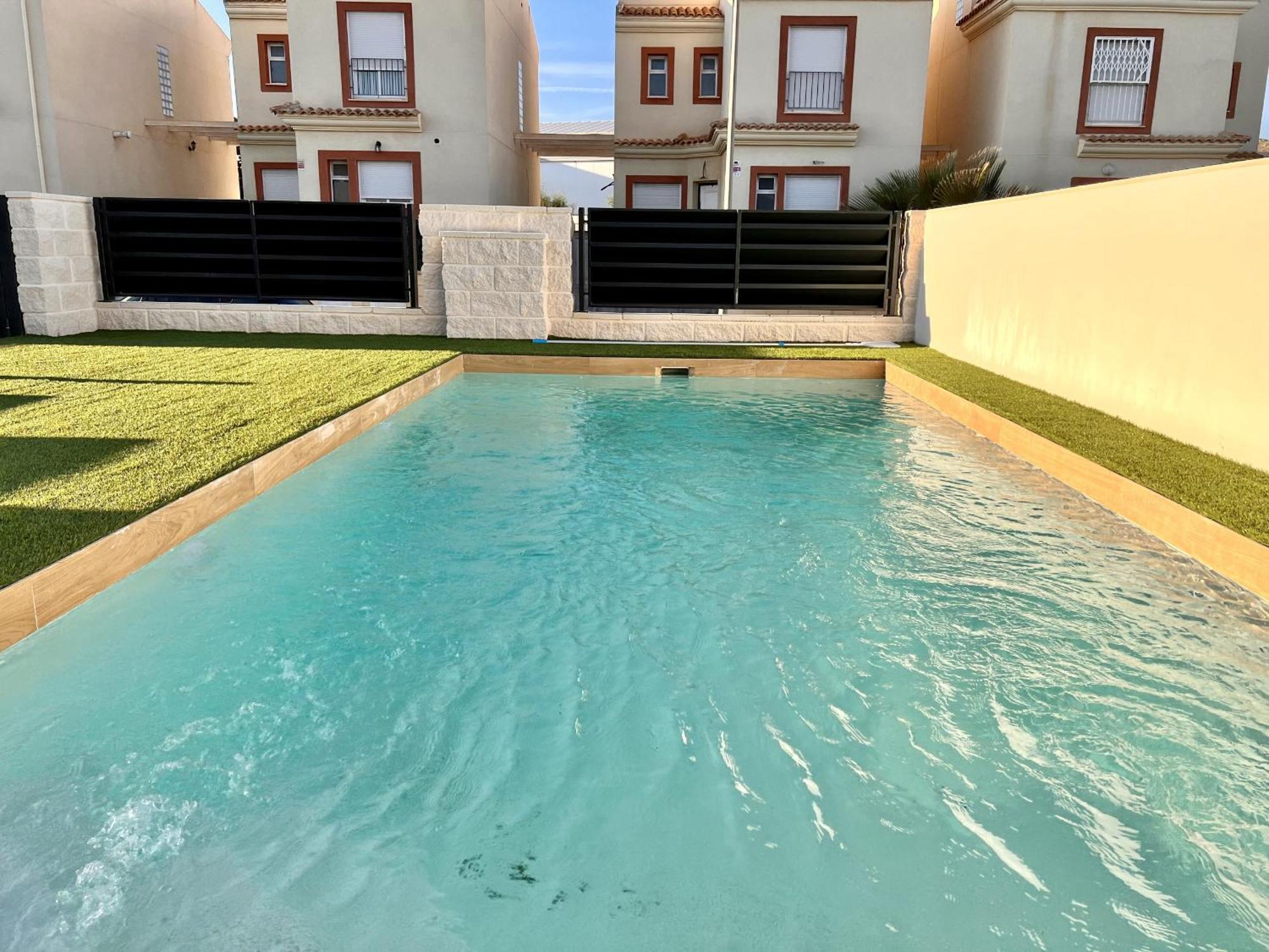 La Masion De Tout Seasonal Rental El Campello Esterno foto
