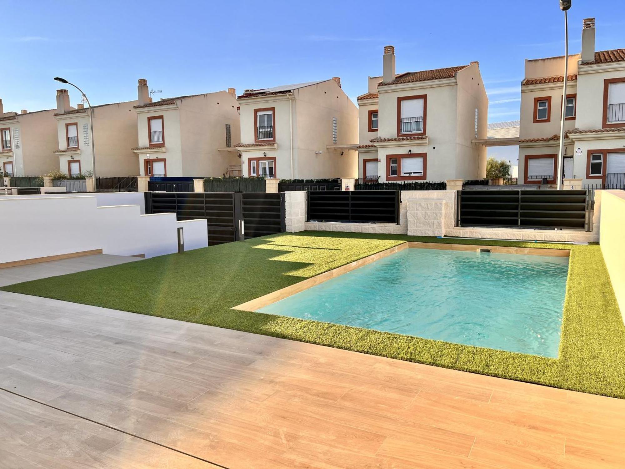 La Masion De Tout Seasonal Rental El Campello Esterno foto