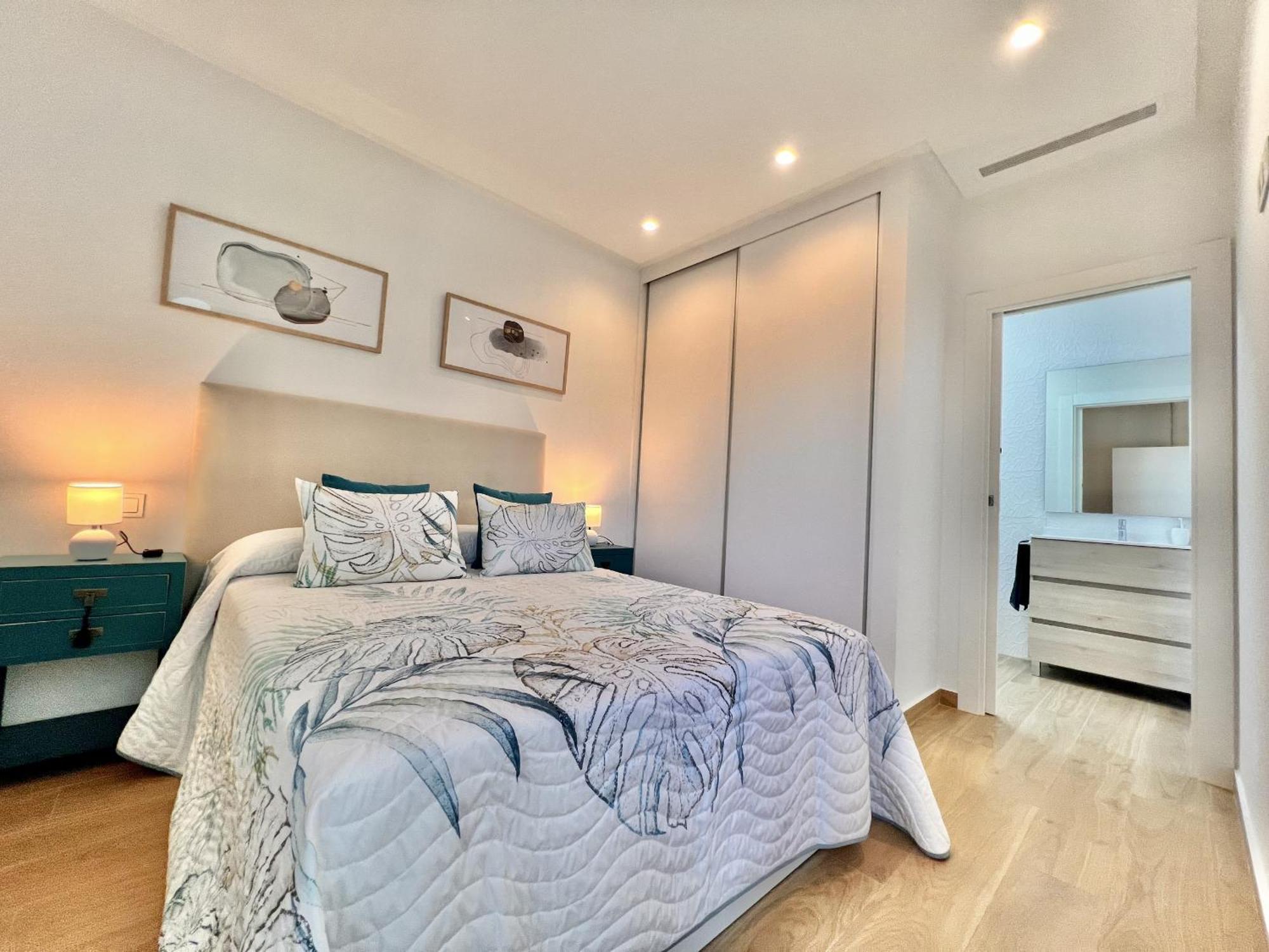 La Masion De Tout Seasonal Rental El Campello Esterno foto